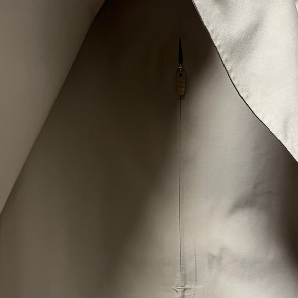 Lululemon Oversized Tie-Waist Trench Coat - Picture 8 of 16